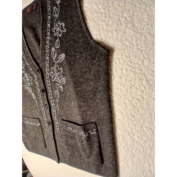 Y2K Vintage Beaded Vest Sweater Sz M Gray Boho Granny Retro Holiday Layer Preppy - Picture 9 of 16